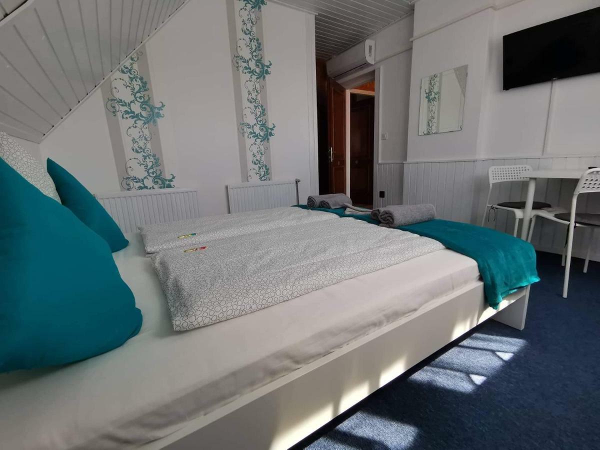 Balcsi Villa Balatonfured Ngoại thất bức ảnh