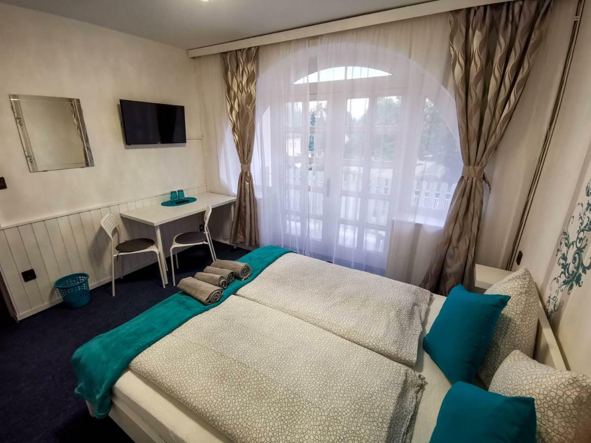 Balcsi Villa Balatonfured Ngoại thất bức ảnh